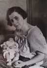thumb_1936_Kitty_Moseley_with_baby.jpg