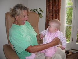 thumb_06birthdays__10_.jpg