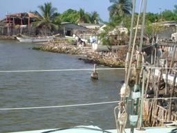 thumb_oct05_to_Panama_083.jpg