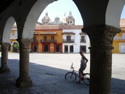 thumb_oct05_to_Panama_128.jpg