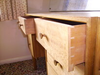 thumb_Handmade_Drawer_Detail_010.jpg
