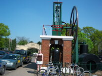thumb_0805may_001.jpg