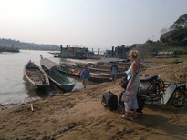 thumb_030320111495.jpg