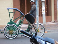 thumb_2011-Camera_201.jpg