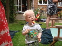 thumb_Tobypartynarelle_100.jpg