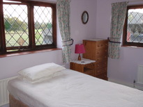 thumb_Frensham_Wales_and_rooms_057.jpg