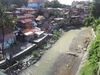 thumb_bukit_lewang_to_UK_580.jpg