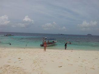 thumb_bukit_lewang_to_UK_1047.jpg