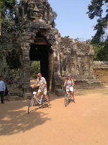 thumb_Hire_bikkes_in_Angkor_Wat.jpg