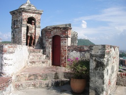 thumb_oct05_to_Panama_123.jpg