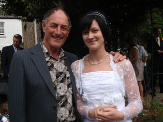 thumb_A_very_proud_grandad.jpg