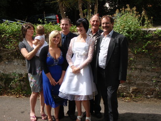 thumb_Mother_and_father_of_the_bride.jpg